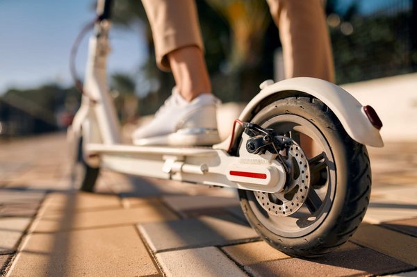 Choisir la meilleure trottinette électrique à moins de 300 Euros